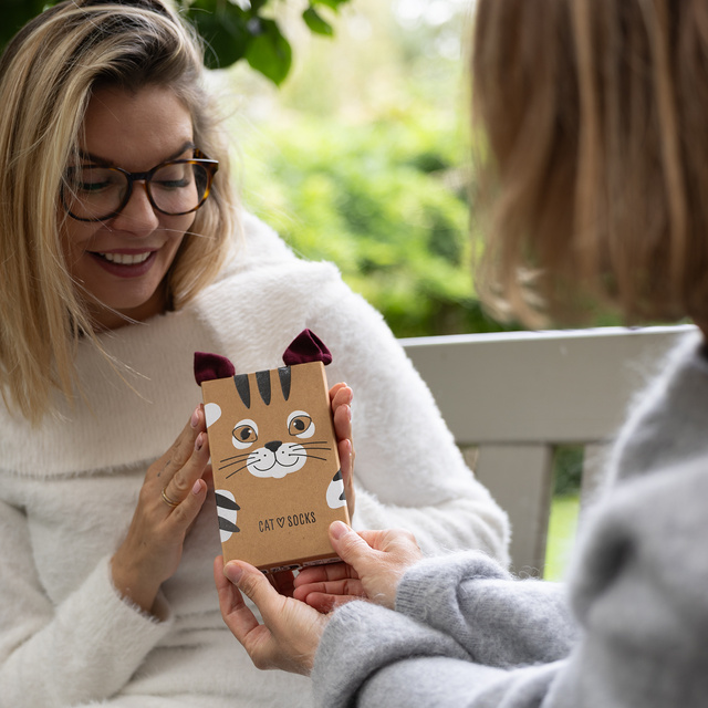 Calcetines de mujer | SOXO de hombre | Gatito en caja | Idea de regalo divertida | Unisex