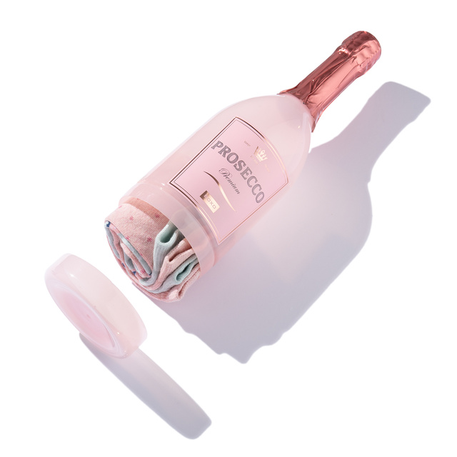 Juego de 2 calcetines de mujer SOXO alegre Prosecco en una botella un regalo para ella