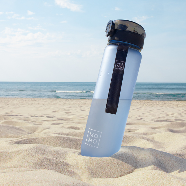 MOMO WAY Botella de agua gris | idea de regalo | BPA free | Tritan
