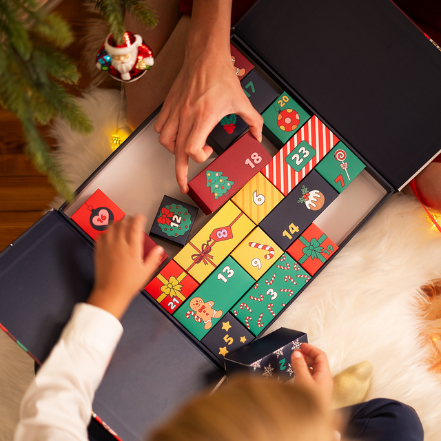 Calendario de Adviento con calcetines paquete de 12