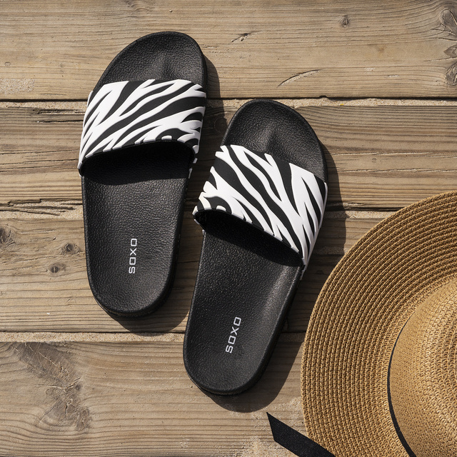 Chanclas de playa para mujer y hombre.SOXO | Perfecto para unas vacaciones en la playa y una piscina | Goma