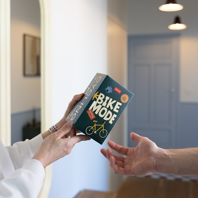 Set de Regalo Calcetines Bici + Taza Térmica