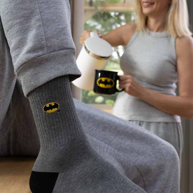 Batman set taza calcetines y llavero