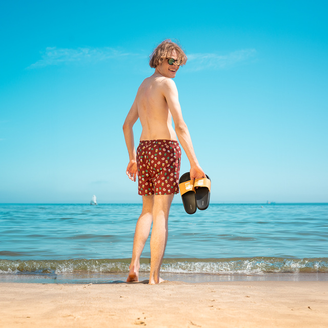 Chanclas de playa para mujer y hombre.SOXO Beer | Perfecto para unas vacaciones en la playa y una piscina | Goma