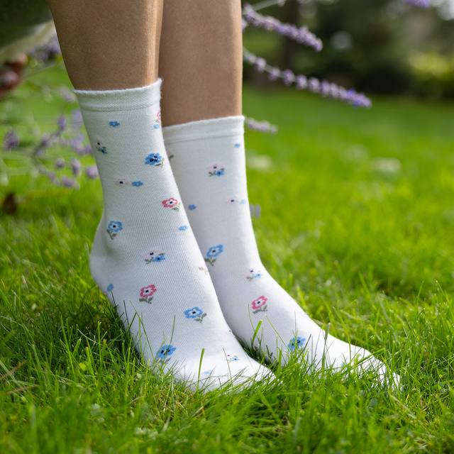 Calcetines de Bambú con Estampado Floral