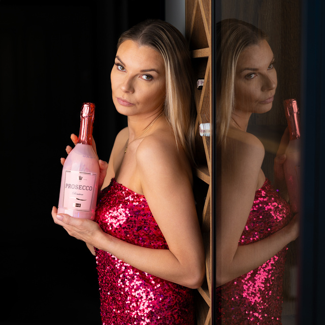Juego de 2 calcetines de mujer SOXO alegre Prosecco en una botella un regalo para ella