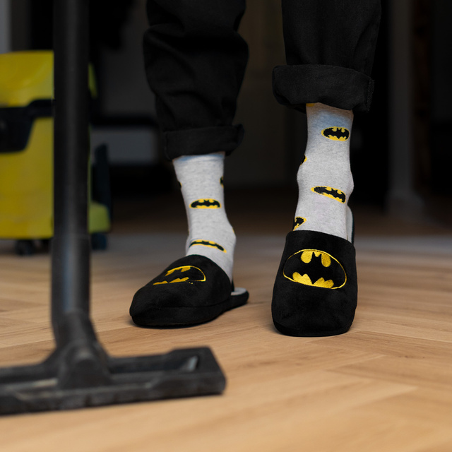 Set de 1x calcetines de colores SOXO Batman para hombre y 1x zapatillas Batman para hombre