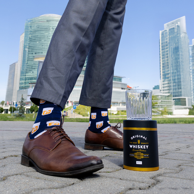 Calcetines para hombre SOXO Whiskey en un vaso