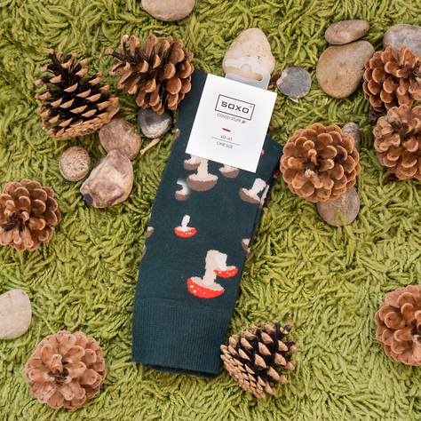 Un juego de 6 calcetines coloridos SOXO GOOD STUFF para hombre un feliz regalo