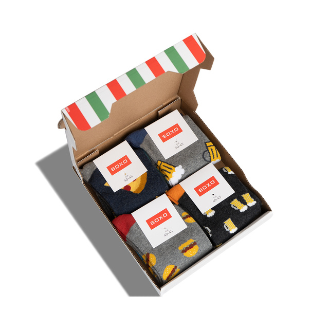 Juego de 4 calcetines de hombre SOXO GOOD STUFF en una caja de pizza
