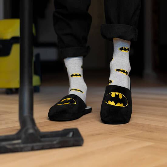 Set de 1x calcetines de colores SOXO Batman para hombre y 1x zapatillas Batman para hombre 